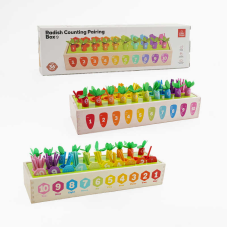 Логічна гра C 65660 (24) дерев“яна, математична, 10 комірок з позначеннями цифр, математичні символи, морквинки, кольорові відерця, в коробці 