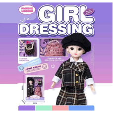 Лялька Q-A 35 (72) висота - 30 см, тіло — пластик, голова — гума, шарнірні з’єднання суглобів, знімне взуття, змінний одяг, аксесуари, в коробці