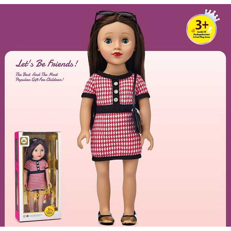 Лялька W 18 N 24 A (24) 43 см, закриває очі, знімне взуття, окуляри, сумочка, в коробці