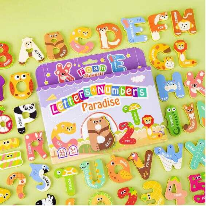 Магніти M 50542 (68) 42 елементи, англійська абетка, літери, цифри, товщина: 0.5 см, м’які магніти, в коробці Магніти M 50542 (68) 42 елементи, англійська абетка, літери, цифри, товщина: 0.5 см, м’які магніти, в коробці