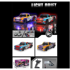 Машина на радіокеруванні DH 666-83 D (24/2) 2 види, акумулятор 7.4 V, пульт 2.4 Ghz, підсвічування, додаткові колеса, викрутка, в коробці