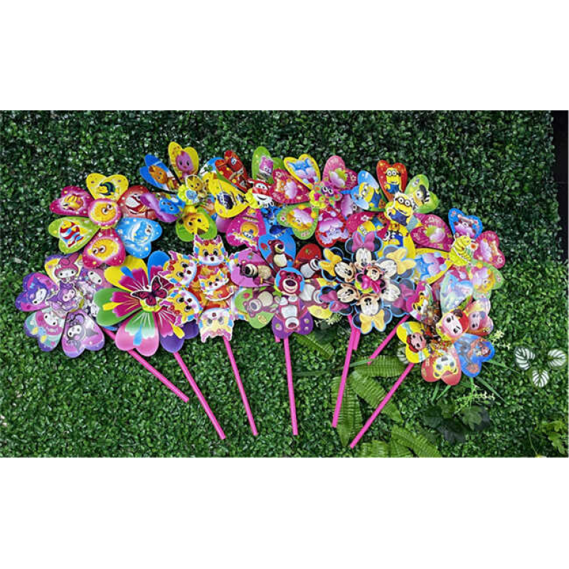 Вітрячок C 70497 (300) ЦІНА ЗА 2 ШТУКИ, “Герої”, висота - 40 см, ВИДАЄТЬСЯ МІКС ВИДІВ, у пакеті