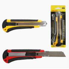 Ніж канцелярський C 72958 (240) ЦІНА ЗА 1 ШТУКУ, 18 мм, на листі