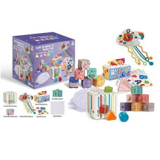 Набір для розвитку 1293 (18) 33 елементи, кубики, брязкальця, прорізувачі, серветки, мішечок, куб із формами, в коробці