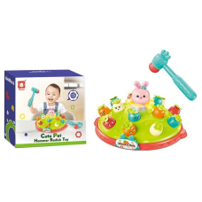 Стукалка 841 (36/2) підсвічування, пісенька англійською, молоточок, кролик, морква, на батарейках, в коробці