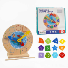 Годинник С 68300 (32) дерев“яний, рухомі стрілки, магніти, пронумеровані фігурки, паличка 