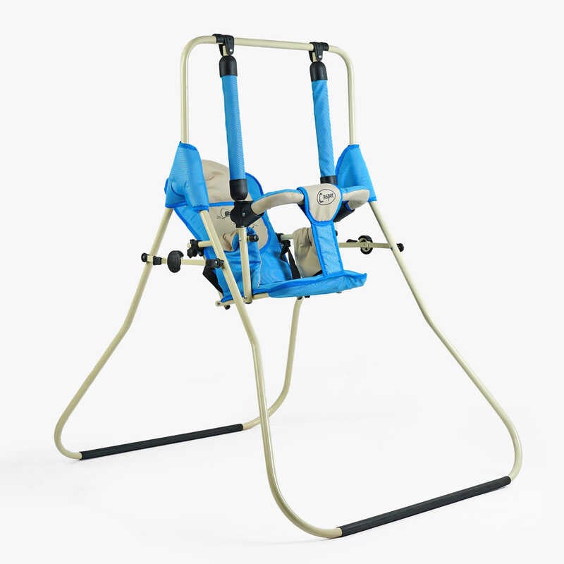 гр Гойдалка підлогова “Алінка“ 209155 (1) синій каркас, бежева матерія, бежевий гномик, в пакеті