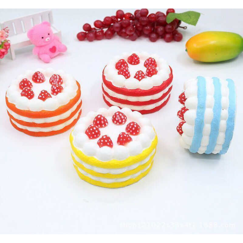 Антистрес-сквіш C 70794 (34) ЦІНА ЗА 12 ШТУК В БЛОЦІ, “Тортик“, 11х11х6 см, в пакеті