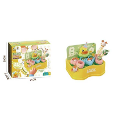 Гра 685-47 BD (36) “Каченята”, на батарейках, музика, автоматичний та механічний принцип роботи, сачки, фігурки, наліпки, в коробці 