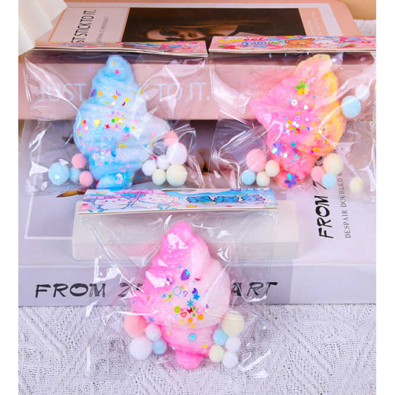 Гра антистрес C 71217 (24) ЦІНА ЗА 14 ШТУК В БЛОЦІ, “Круасан”, м’які кульки, блискітки, в коробці