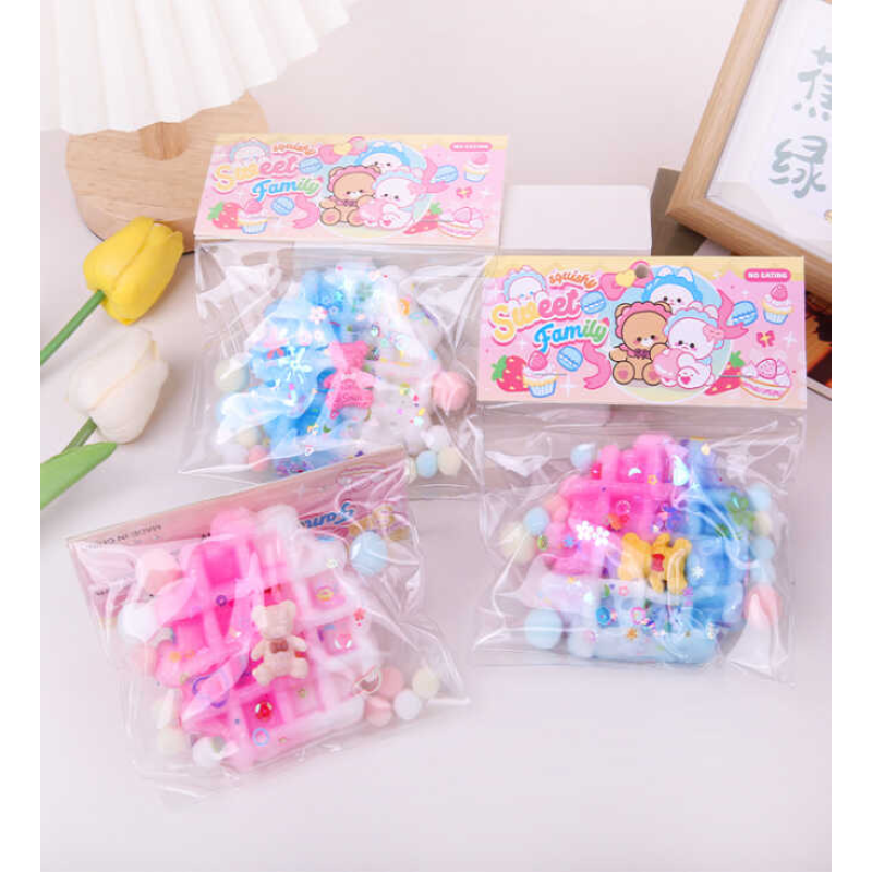 Гра антистрес C 71228 (24) ЦІНА ЗА 14 ШТУК В БЛОЦІ, “Вафля”, блискітки, м’які кульки, в коробці