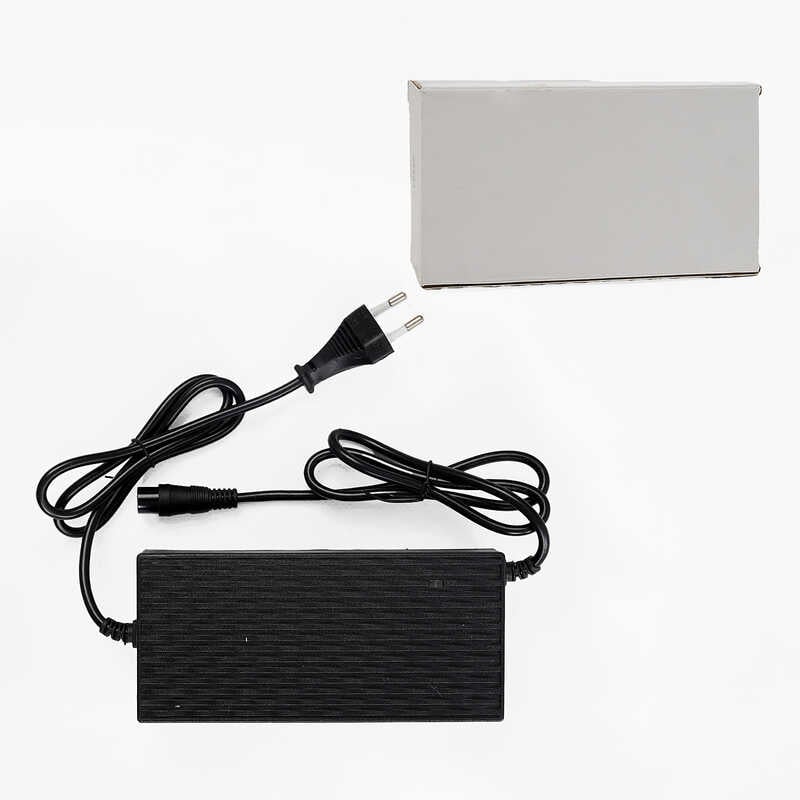 Зарядний пристрій для електросамоката C 69241 (60) напруга 48V/2A