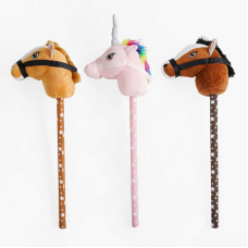 Коник на паличці C 64277 (50) середня висота 70 см, звуки: стукіт копит та іржання, плюшева голова, дерев“яна палиця, ВИДАЄТЬСЯ ТІЛЬКИ МІКС ВИДІВ